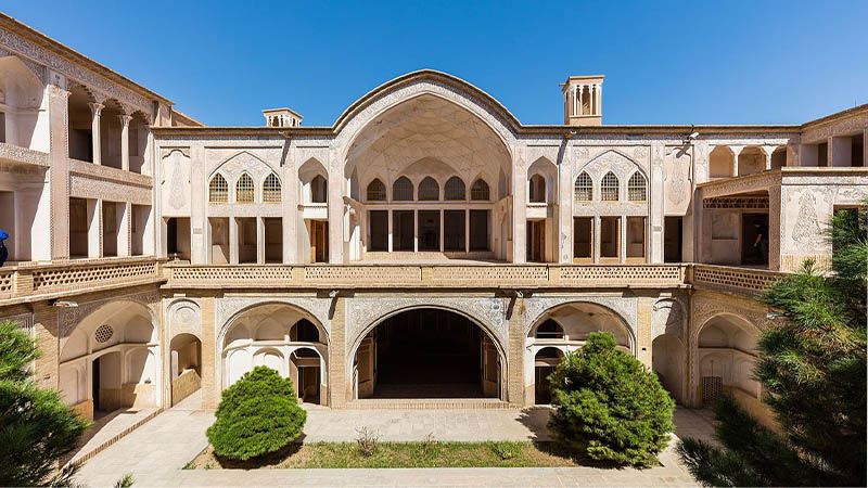 Abbasi House in Traditonal Location of Kashan City with beautiful colorful plaster